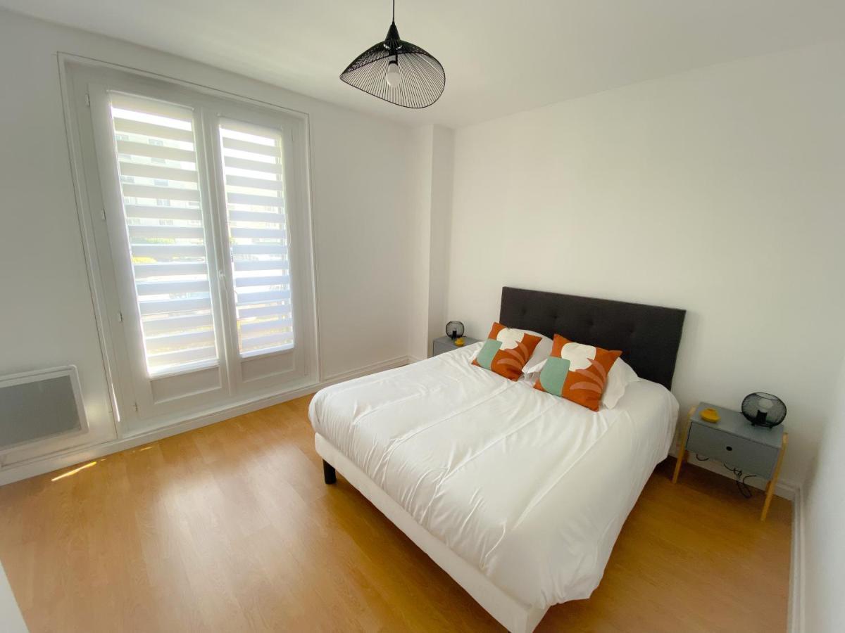 Ferienwohnung Le Familial Calais Exterior foto